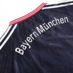 Retro Soccer Jersey Bayern Munich Home 1997/99 - Image 11