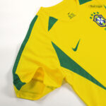 497018_4 Retro Soccer Jersey RONALDINHO #11 Brazil Home 2002/03
