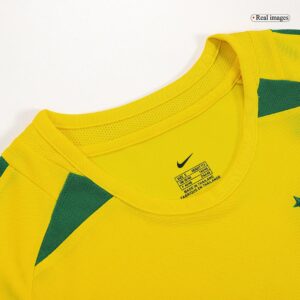 Retro Soccer Jersey RONALDO #9 Brazil Home 2002/03 - Image 3