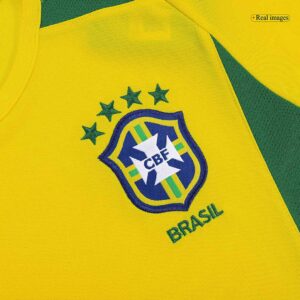 Retro Soccer Jersey RONALDO #9 Brazil Home 2002/03 - Image 5