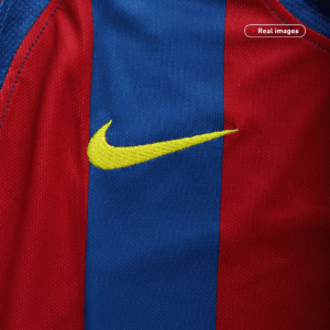 Retro Soccer Jersey MESSI #30 Barcelona Home 2005/06 - UCL Final - Image 3