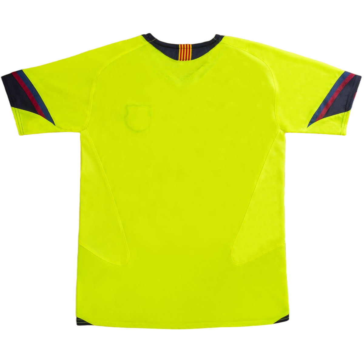 666717_4 Retro Soccer Jersey Barcelona Away 2005/06