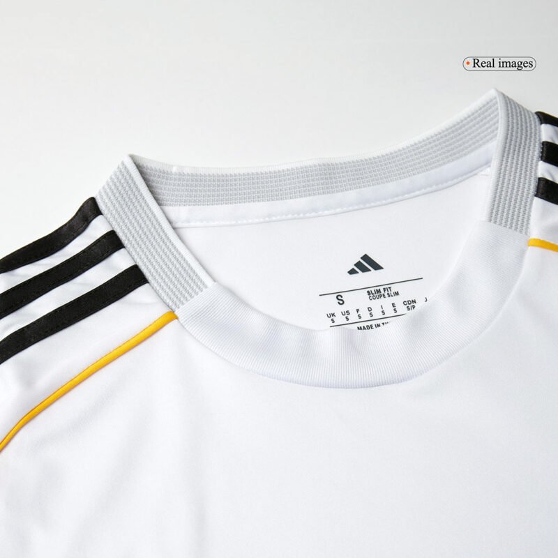 VINI JR. #7 Real Madrid Home Soccer Jersey 2025/26