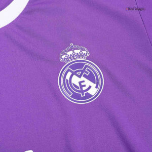 Retro Soccer Jersey SERGIO RAMOS #4 Real Madrid Away Long Sleeve 2016/17 - Image 4