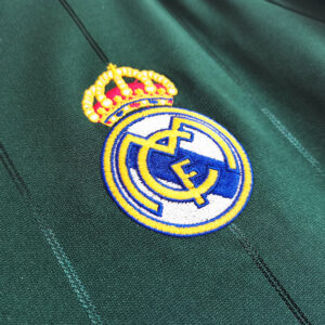 Retro Soccer Jersey Real Madrid Third Away 2012/13 - Image 3