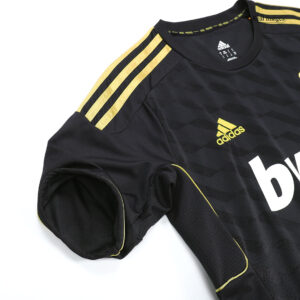 Retro Soccer Jersey Real Madrid Away 2011/12 - Image 10