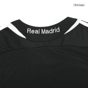 Retro Soccer Jersey Real Madrid Away 2006/07 - Image 11