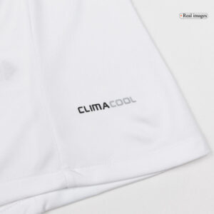 Retro Soccer Jersey Real Madrid Home 2011/12 - Image 11