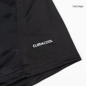 Retro Soccer Jersey Real Madrid Away Long Sleeve 2011/12 - Image 9