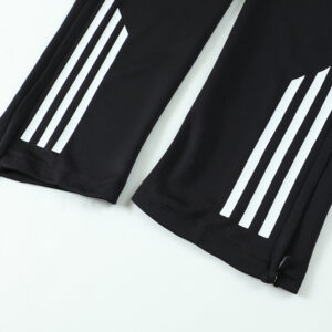 Real Madrid 1/4 Zip Tracksuit 2025/26 Black - Image 20