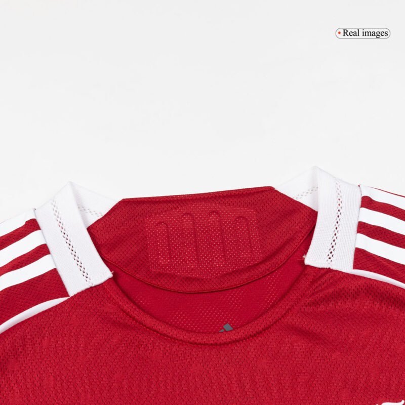 ISAK #9 Liverpool Home Authentic Soccer Jersey 2025/26