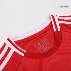Manchester United Home Kids Soccer Jerseys Kit - Image 8