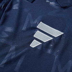 Manchester United Away Long Sleeve Jersey - Image 9