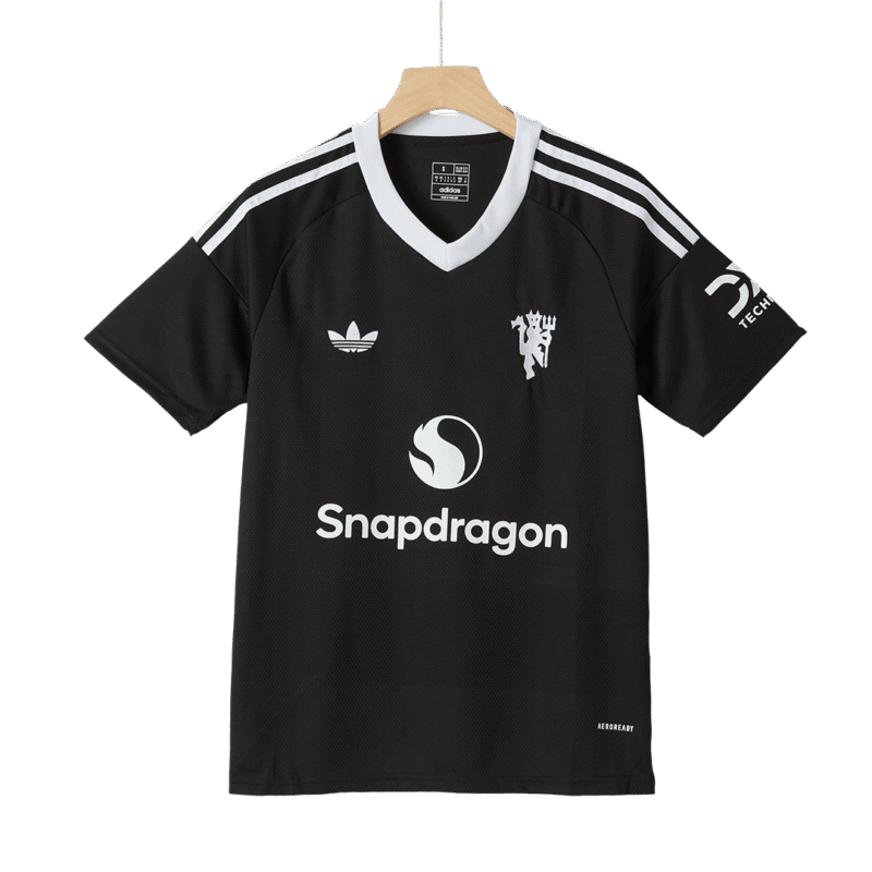 Manchester United Third Away Goalkeeper Soccer Jersey 2024/25 Black