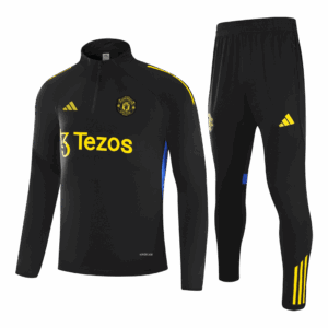 Manchester United 1/4 Zip Tracksuit 2025/26 Black