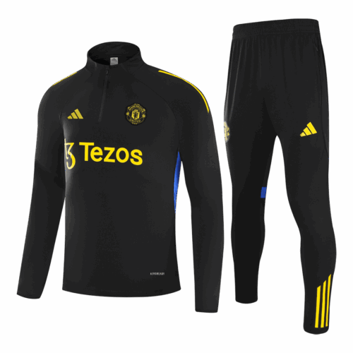 Manchester United 1/4 Zip Tracksuit 2025/26 Black