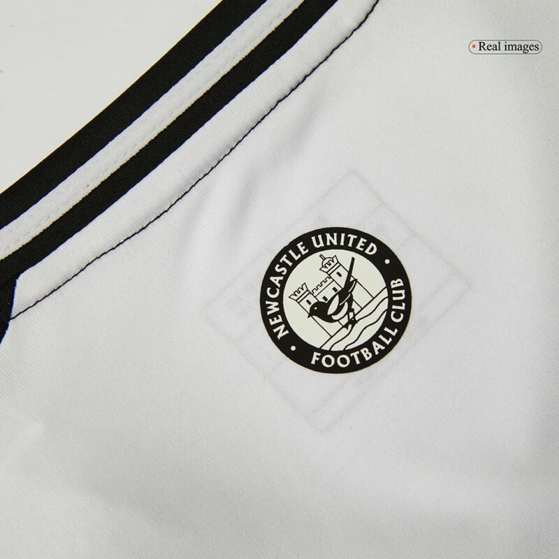 Newcastle United Home Soccer Jersey 2024/25