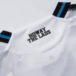 590061_14 Newcastle United Home Authentic Soccer Jersey 2025/26